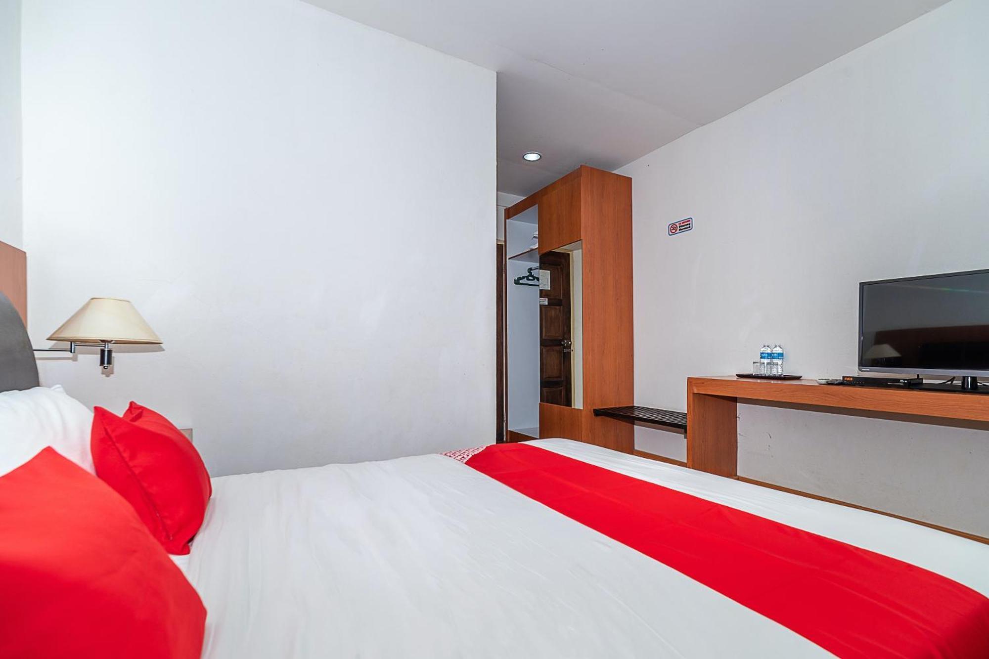 โอโย 90036 อีเกิล วู้ด การ์เดน Hotel Membakut ภายนอก รูปภาพ