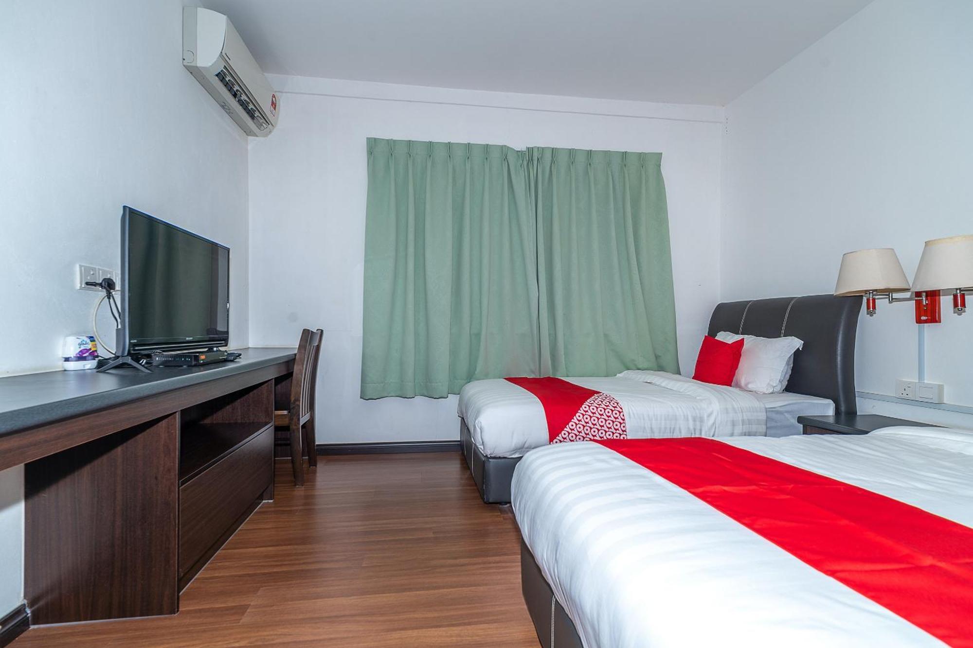โอโย 90036 อีเกิล วู้ด การ์เดน Hotel Membakut ภายนอก รูปภาพ